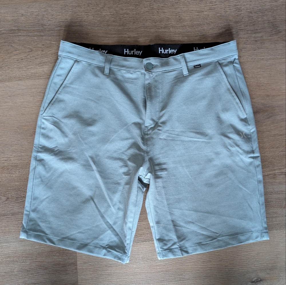 Hurley Men's Flat Front Shorts - Light Blue